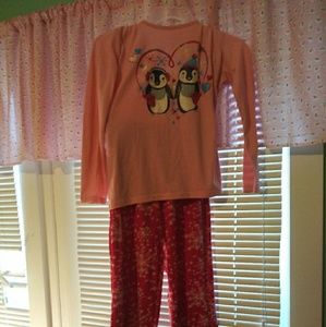 Girl's Pajamas